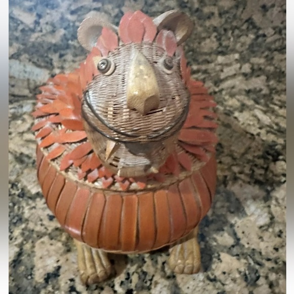 Vintage Shanghai Handicrafts Woven Wicker Wooden Foo Dog Red Lion Basket - Picture 2 of 16